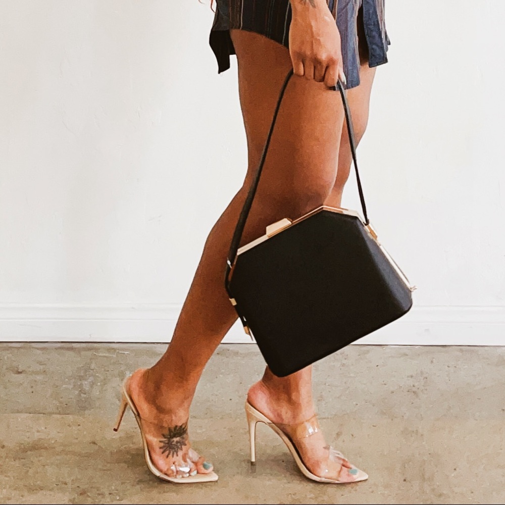 Miztique Black Leather Clutch Purse